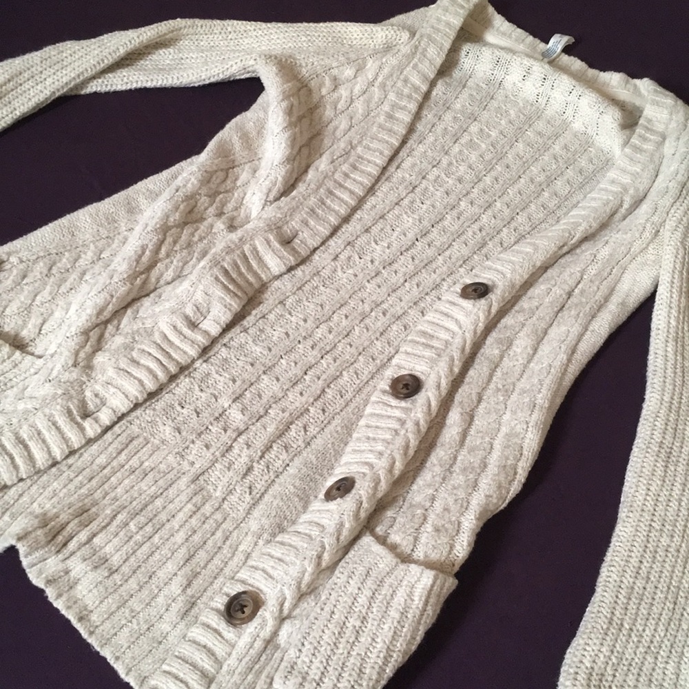Sweater - Picture 2 of 2